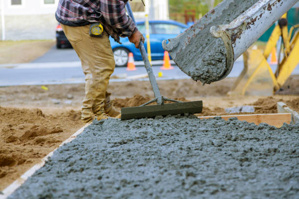 Best Concrete Slab Installation  in Osage, IA